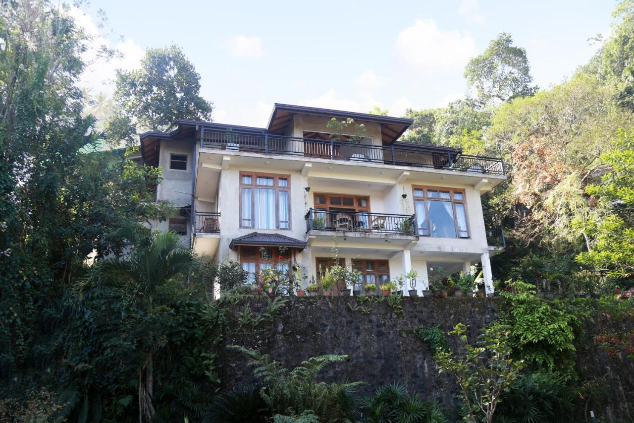 Chathu Holiday Home แคนดี้ ภายนอก รูปภาพ